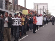 Passeata promovida pelo SINTAP nas ruas da regio central