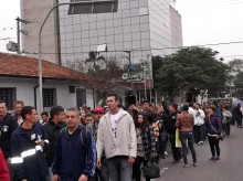 Passeata promovida pelo SINTAP nas ruas da região central